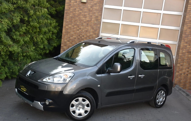 Peugeot Partner cena 25999 przebieg: 179206, rok produkcji 2011 z Darłowo małe 781